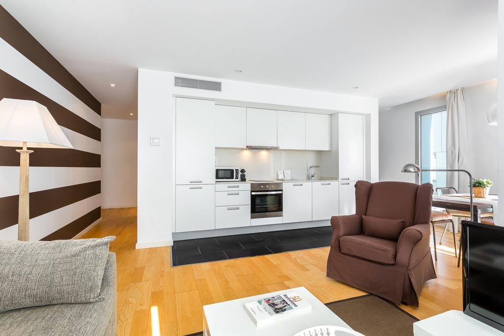 Urban District Apartments - Rambla Suites & Pool Barselona Dış mekan fotoğraf
