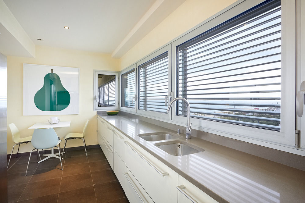 Urban District Apartments - Rambla Suites & Pool Barselona Dış mekan fotoğraf